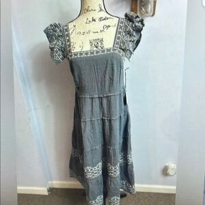 Gray Midi Dress with White Accents